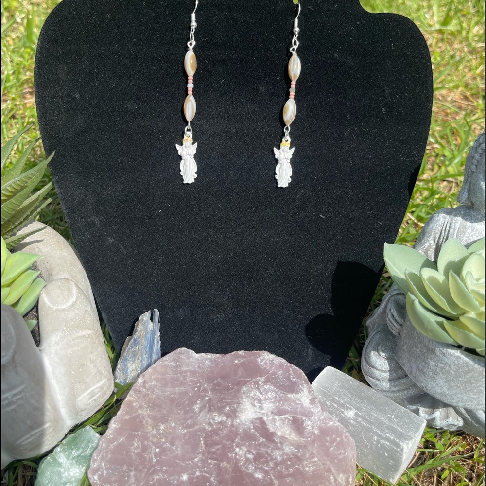 Flower Angel child earrings 😇😇😇🌷🌷🌷🌷